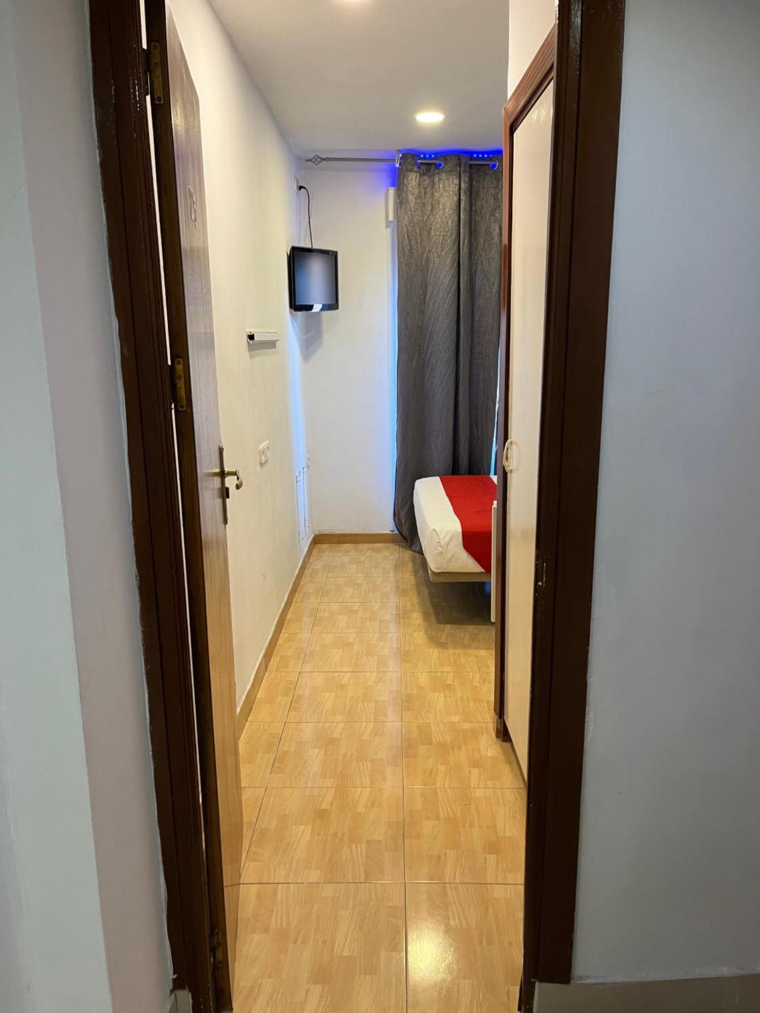 Hostal Las Vegas Madrid Buitenkant foto