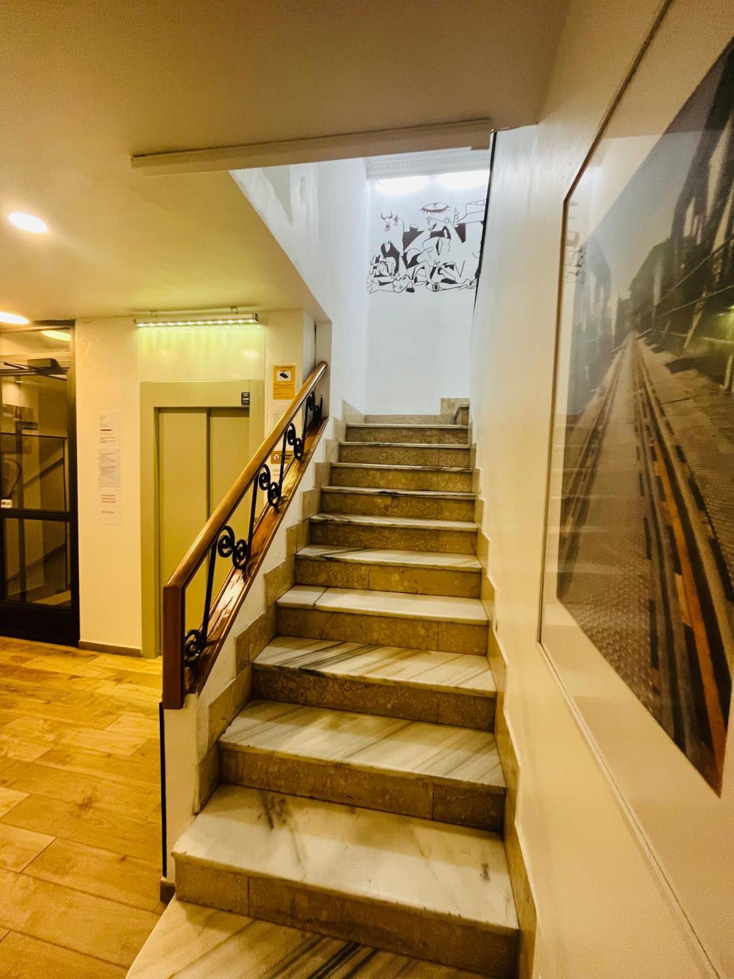 Hostal Las Vegas Madrid Buitenkant foto